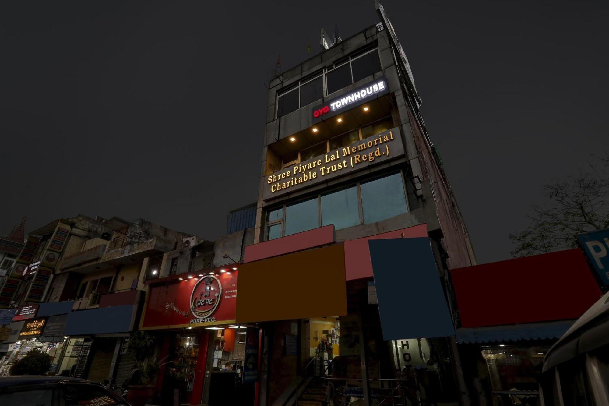 Hotel O Shivam Guest House Nueva Delhi Exterior foto